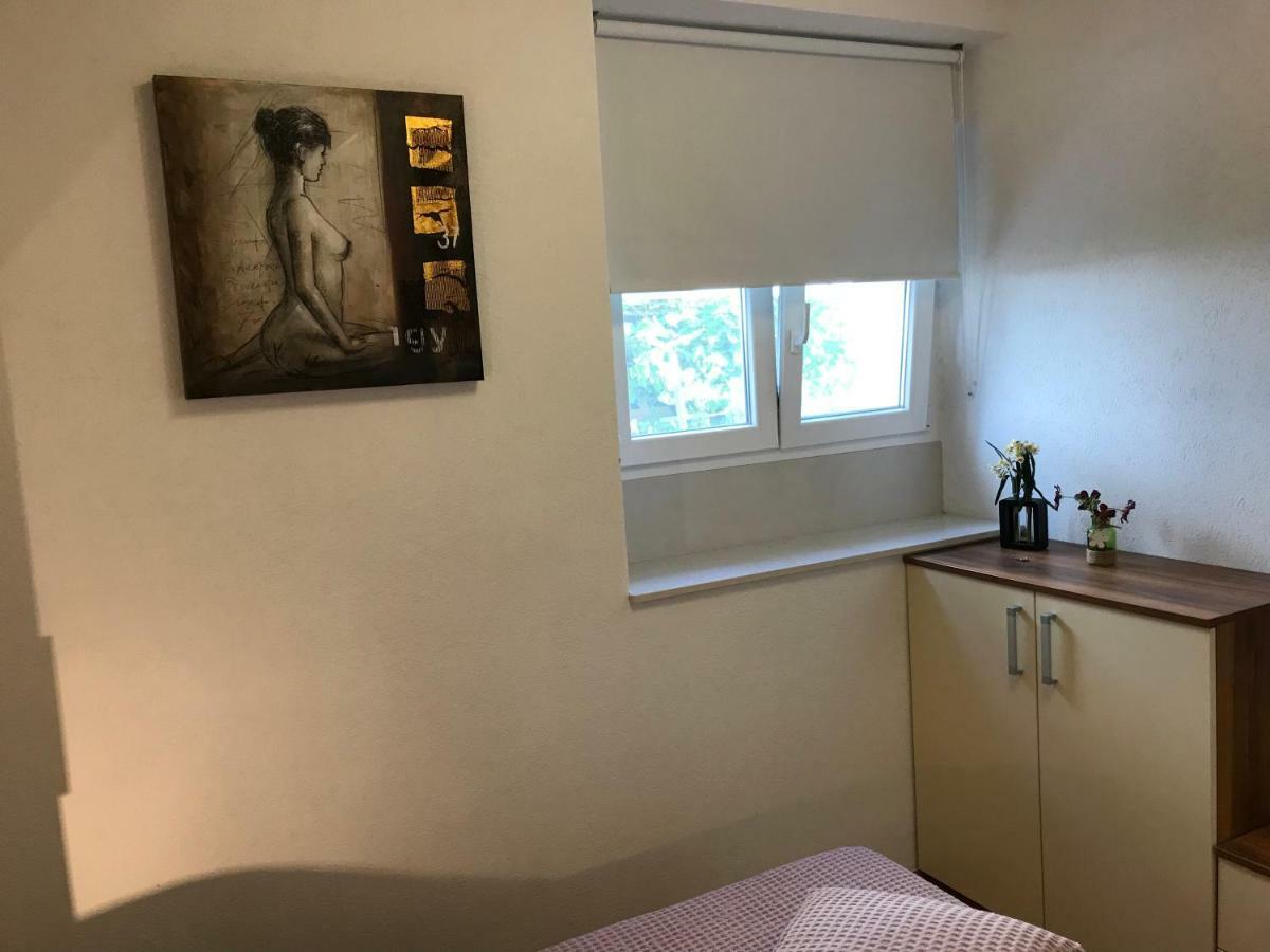 Apartman Dvor มาคาร์สกา ภายนอก รูปภาพ