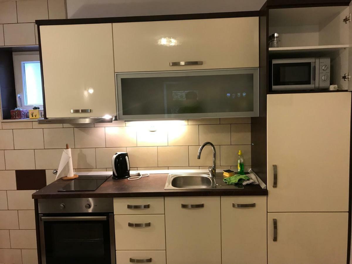 Apartman Dvor มาคาร์สกา ภายนอก รูปภาพ